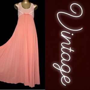 Gorgeous vintage nightgown